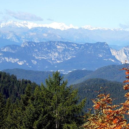 Penzion Maso La Vecchia Quercia Baselga di Pinè Exteriér fotografie