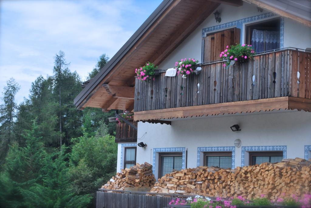 Penzion Maso La Vecchia Quercia Baselga di Pinè Exteriér fotografie